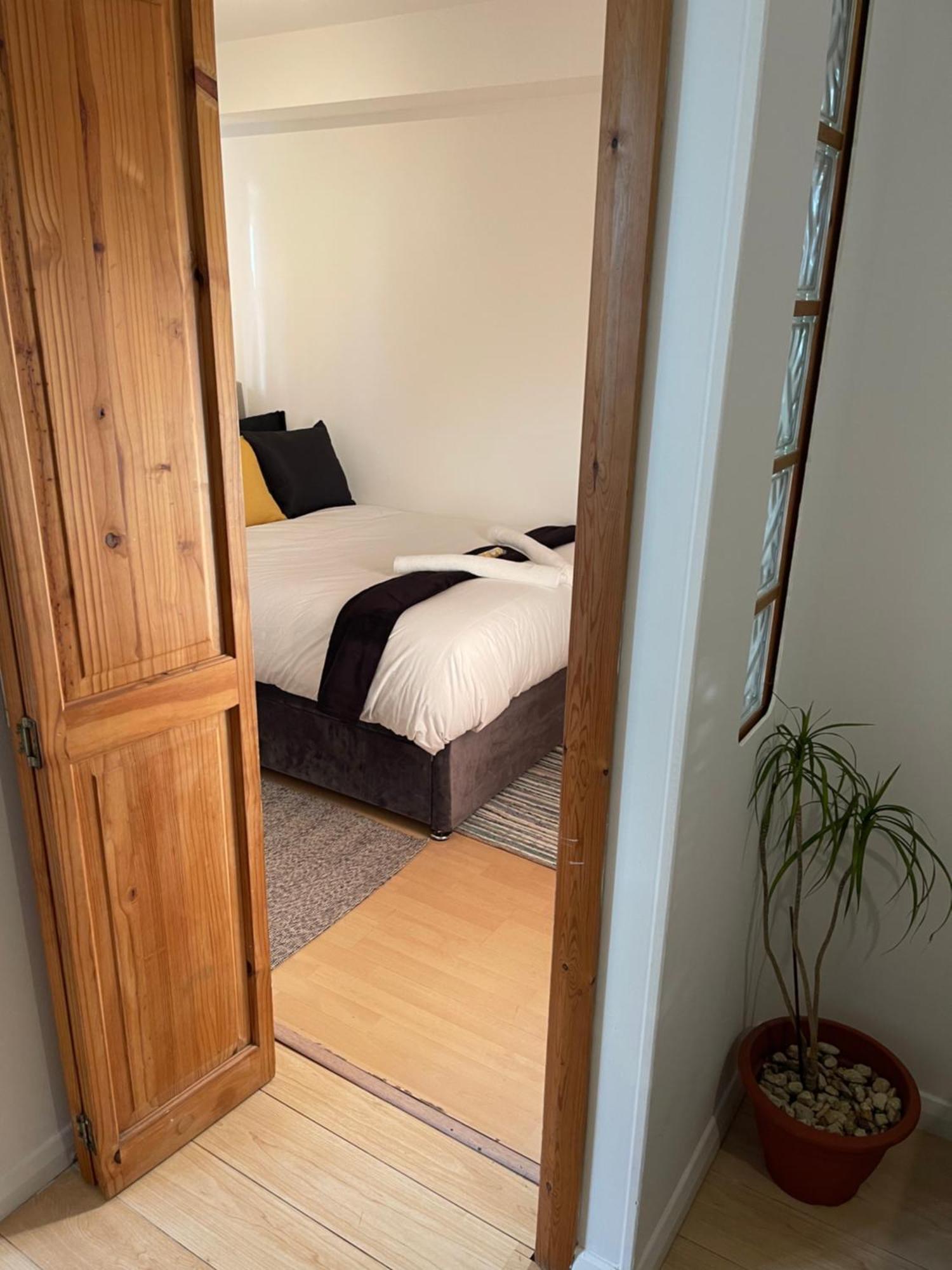 Cosy Flat Behind A Creekbeach In Grays Exterior foto